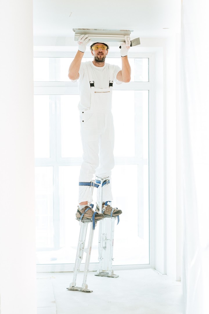 LEO Plastering & Decorating Services — Photos 8